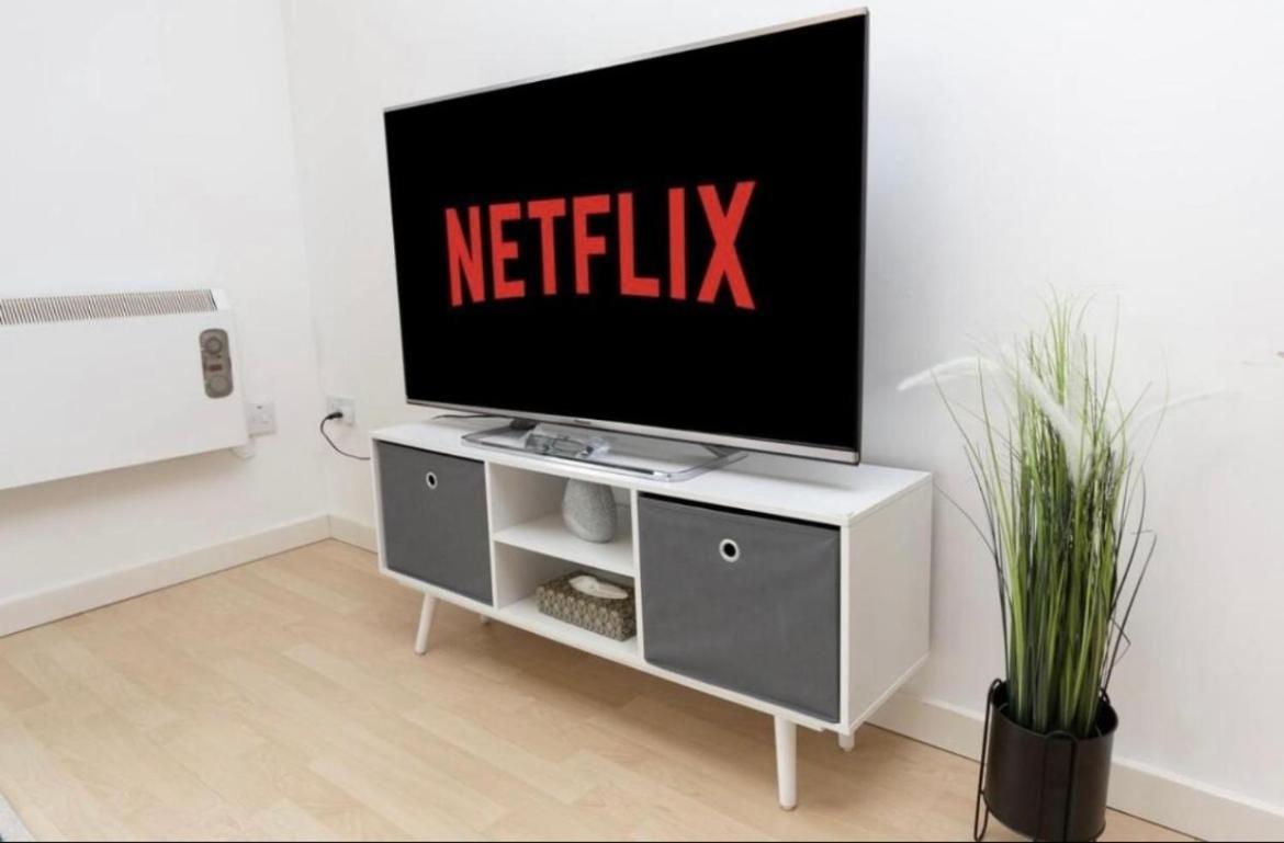 Novanest Salford Apartment Манчестър Екстериор снимка